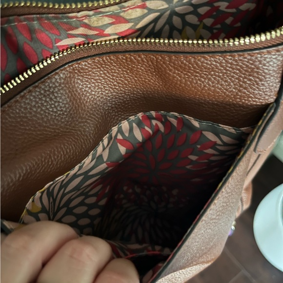 Lodis Designer Tote Bag With Suitcase Attachment Pocket - Picture 10 of 12